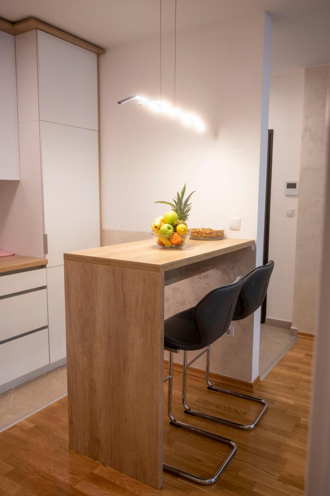 Apartment 5 Star Lukavica Bagian luar foto